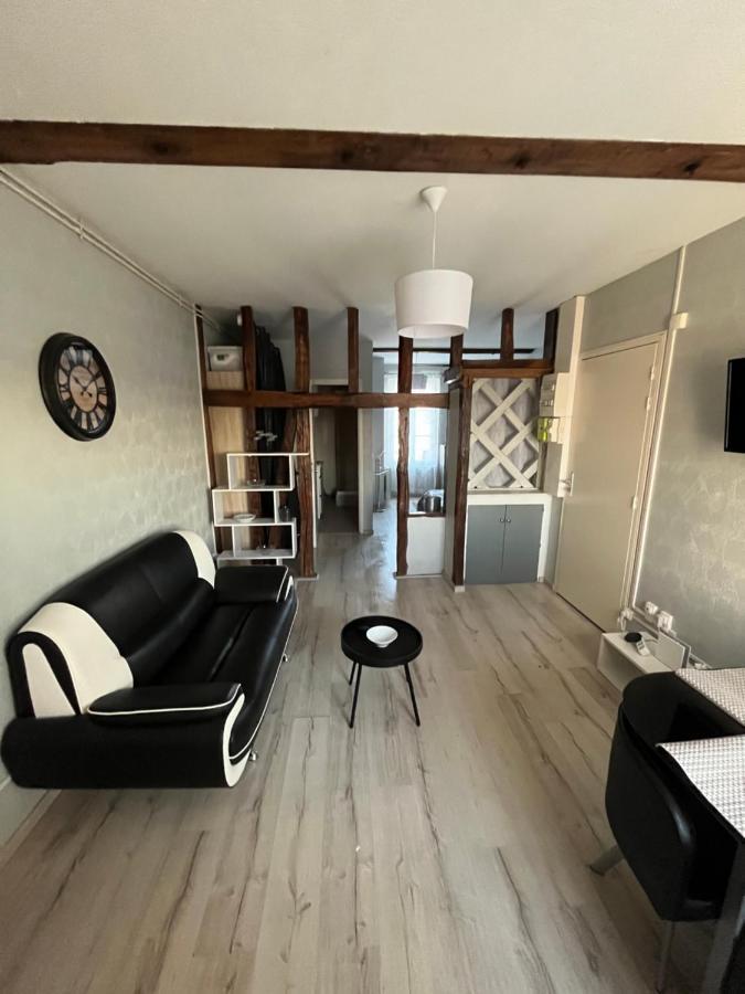 Appartement Saint martin à Troyes Extérieur photo