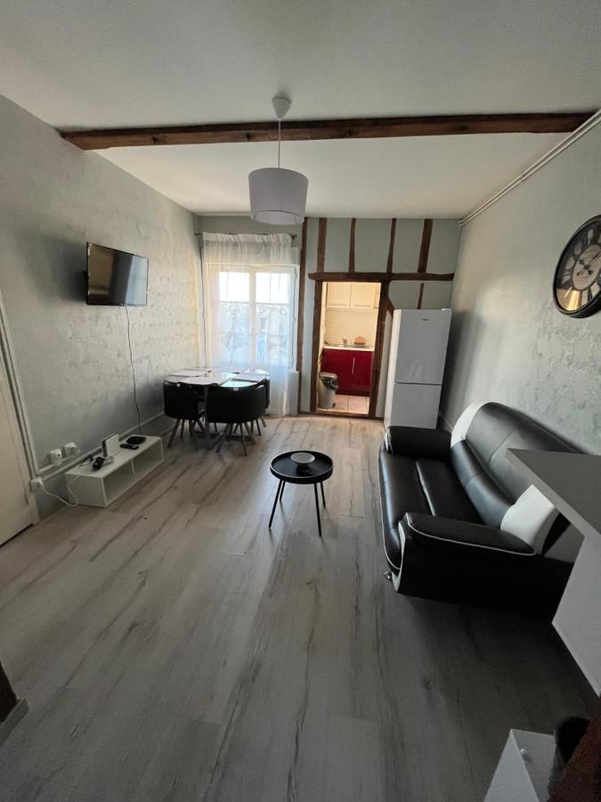 Appartement Saint martin à Troyes Extérieur photo